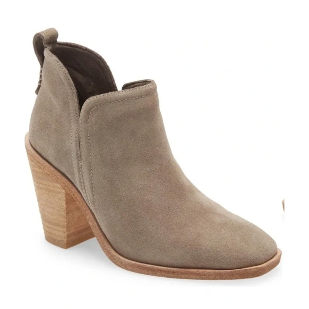 Jeffrey Campbell Rosee Bootie Size 9.5 Taupe Suede Pull On Ankle Boot